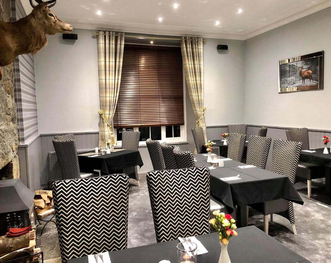 Haughton Arms Hotel Alford  Екстериор снимка